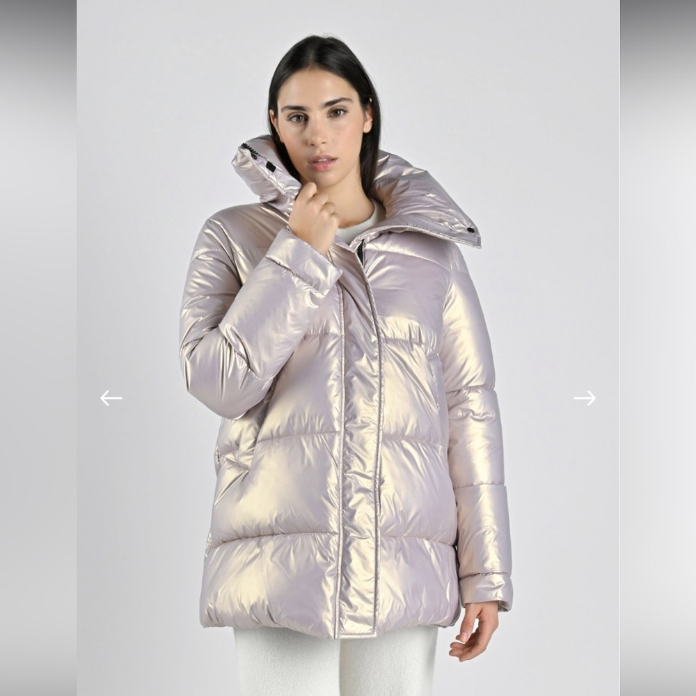 NWT Canadian Classic, Catherine Madreperla Jacket SAM Canada Goose Montcler